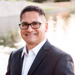 Franco Stella, licensed independent insurance agent